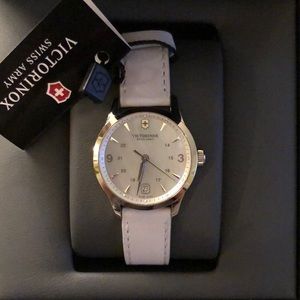 Victorinox Swiss Army Women’s Watch